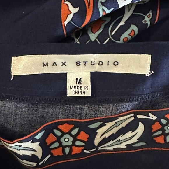 Max Studio Boho Shift Dress Size M Navy Blue Bohemian Floral Detail Boat Neck - Picture 7 of 8